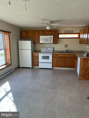 $900 | 18127 Old Valley Pike, Unit 2