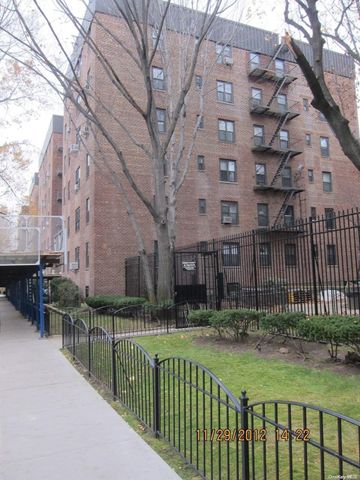 $359,000 | 90-11 Northern Boulevard, Unit 109 | Jackson Heights