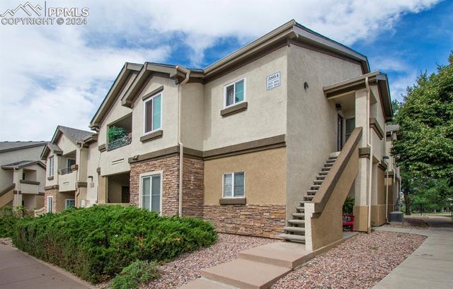 $295,000 | 3864 Riviera Grove, Unit 204 | Springs Ranch