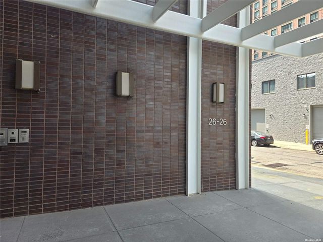 $3,100 | 26-26 Jackson Avenue, Unit 401 | Long Island City