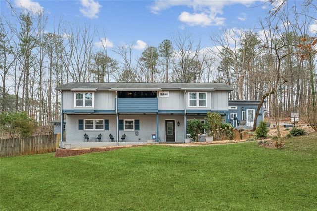 $565,000 | 409 Mosby Drive Northwest | Shiloh Hills