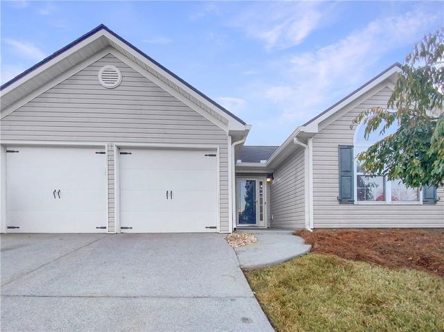 $301,000 | 512 Highland Falls Drive | Highland Falls