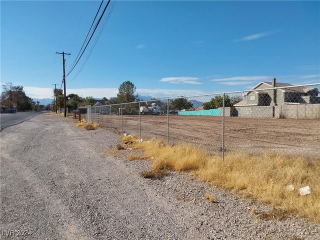 $250,000 | 1970 Westwind Road | Southeast Las Vegas