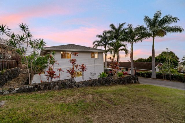 $1,048,800 | 73-1298 Awakea Street | Kona Palisades