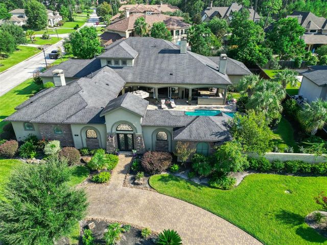 $1,529,999 | 42 New Oak Trail | Atascocita