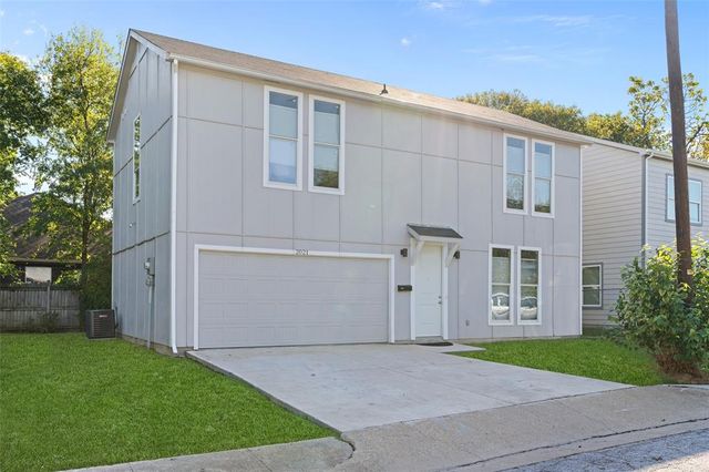 $307,000 | 2021 Eva Street | Dalworth Park