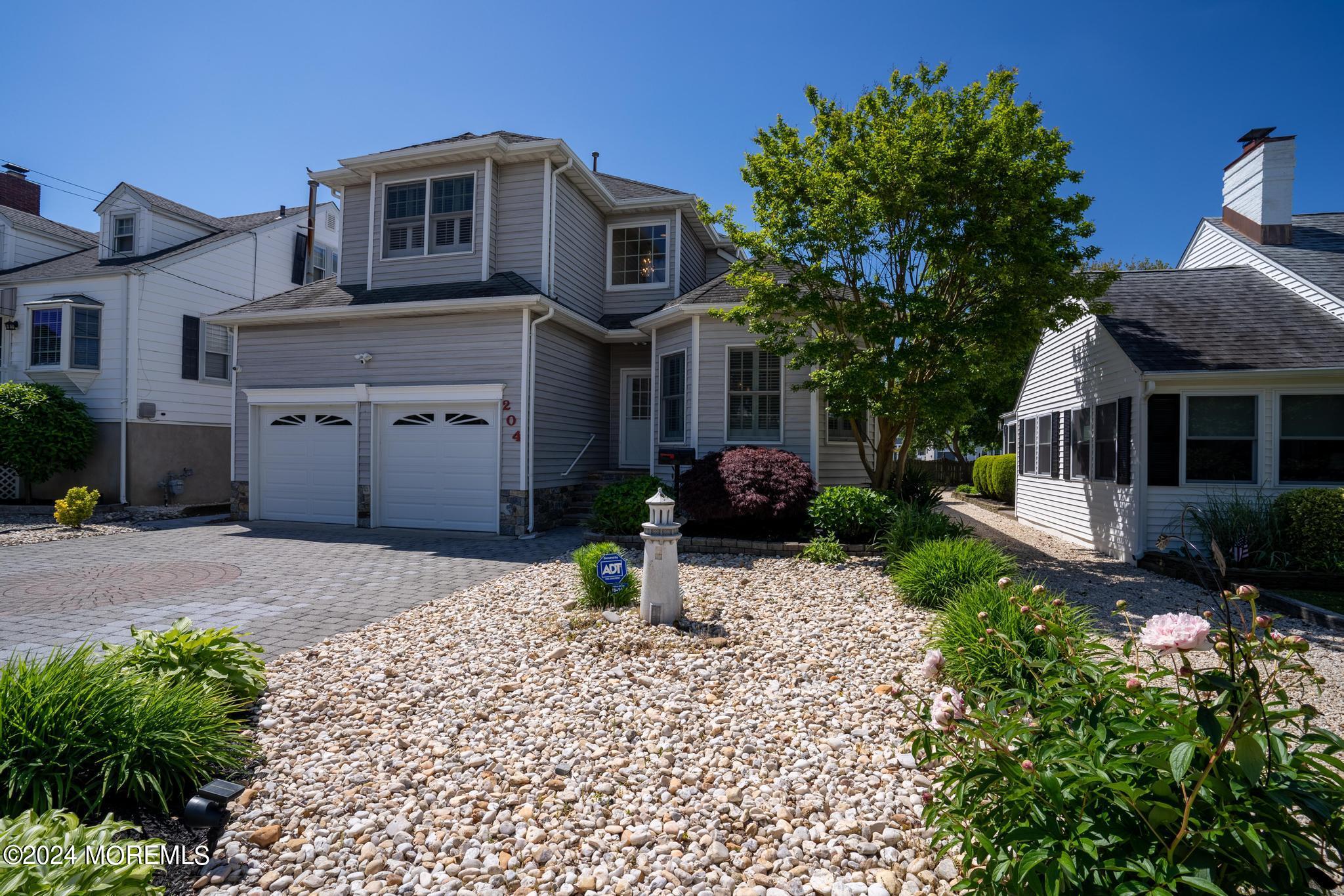 a house view with a outdoor space