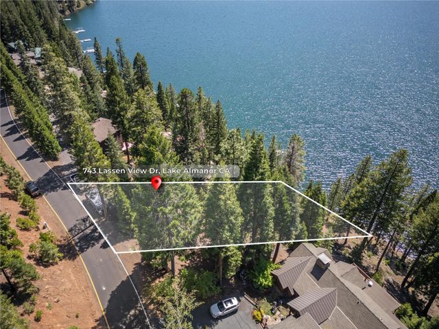 $275,000 | 743 Lassen View Drive, Unit 21 | Lake Almanor Country Club