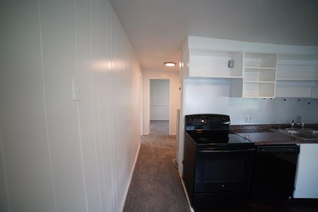 $875 | 804 Eugenia Street, Unit 2 | Villa Mitchell