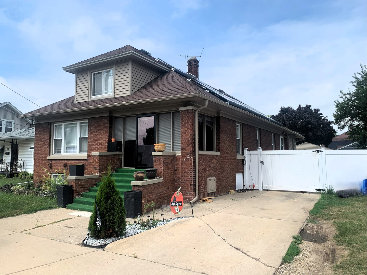 a view of a house with a patio