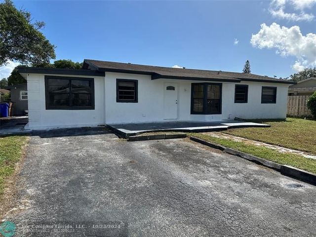 $3,300 | 1060 Southwest 5th Terrace | Broward Highlands