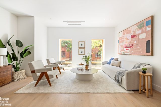 $1,550,000 | 323 South 5th Street, Unit 2 | Williamsburg