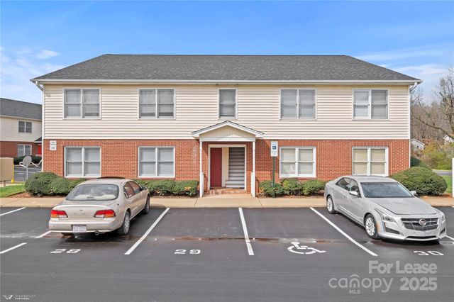 $1,225 | 200 Stroupe Road, Unit D | East Gastonia