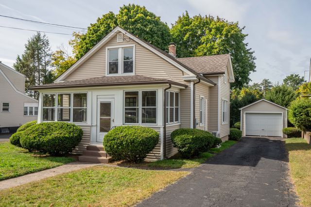 $199,900 | 289 High Street | East Hartford