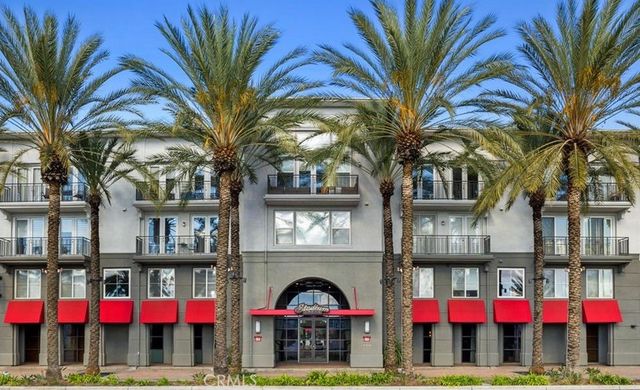 $2,300 | 1801 East Katella Avenue, Unit 2151 | East Anaheim