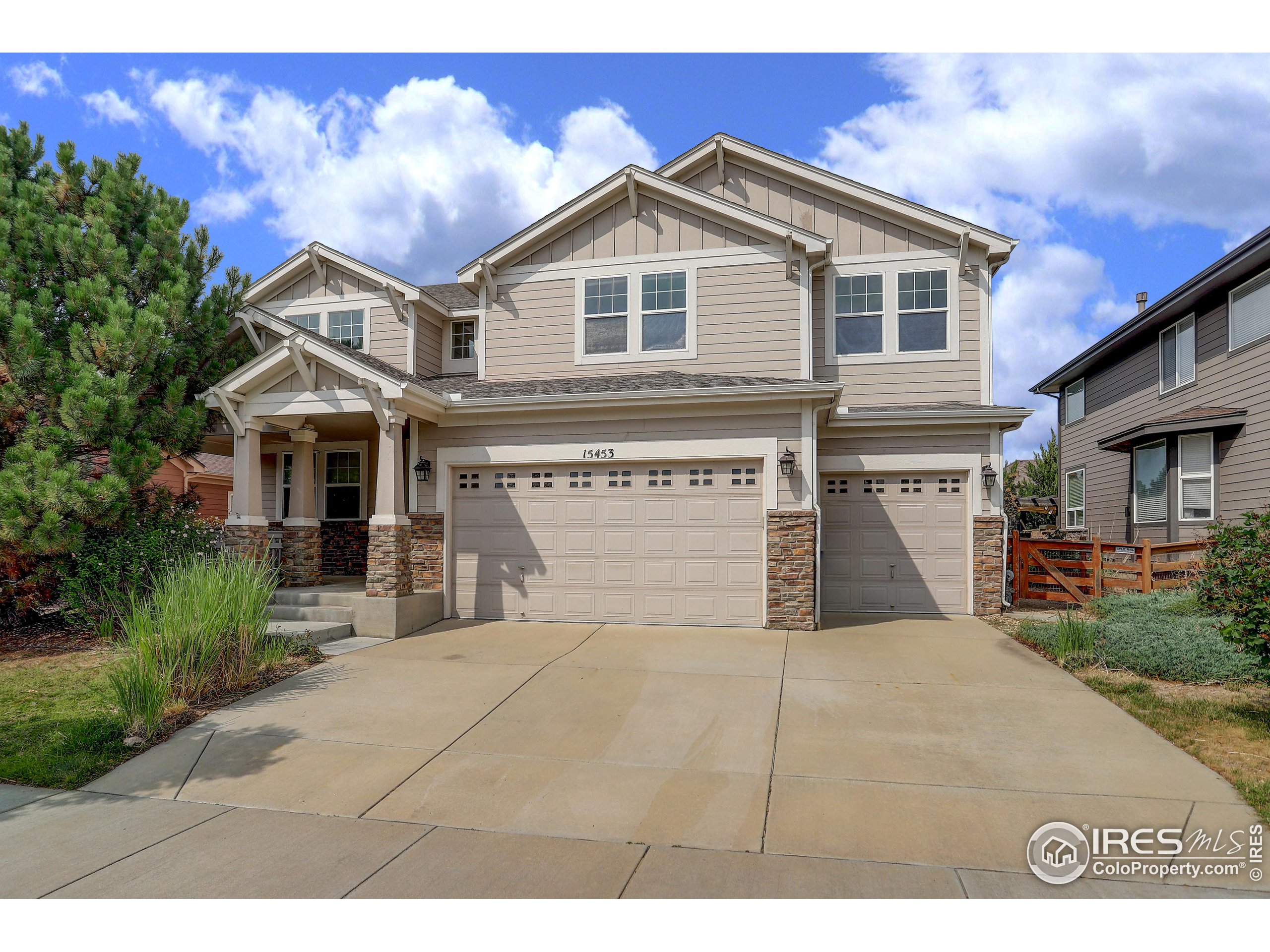 a view of house and outdoor space with yard