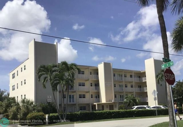 $439,500 | 333 Northeast 19th Avenue, Unit 305 | Ocean Vue