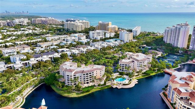 $1,600,000 | 717 Crandon Boulevard, Unit 507 | Resort Villa