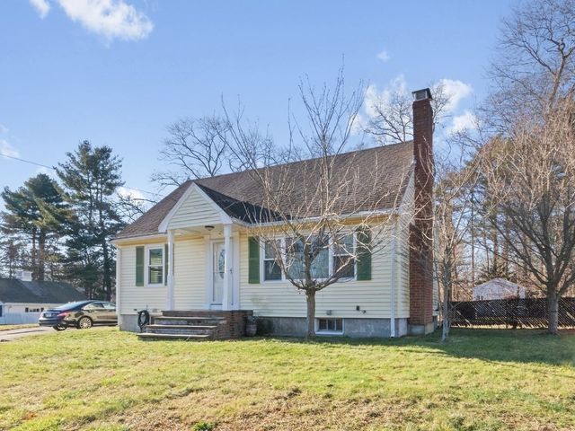 $539,000 | 11 Oak Street | Foxborough