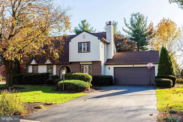 $550,000 | 3300 Stillwell Drive | East Hempfield Township - Lancaster County