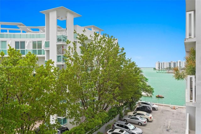 $364,900 | 2016 Bay Drive, Unit 403 | Normandy Isle