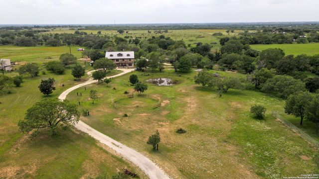 $895,000 | 8389 Highway 1604 Loop | Southeast San Antonio