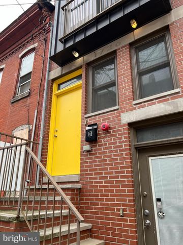 $1,450 | 1726 Arlington Street, Unit B | North Central