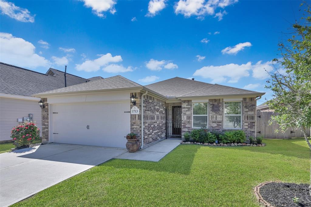 Welcome to your new home in coveted Canyon Creek Subdivision!
