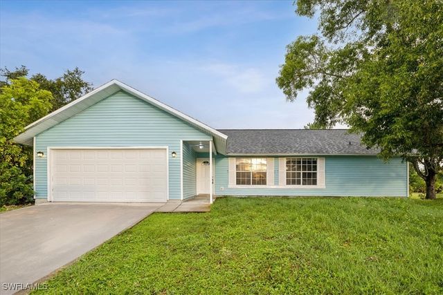 $325,000 | 2701 Southwest 8th Court | Cape Coral