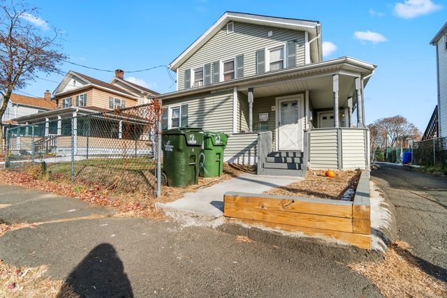 $550,000 | 13 Montgomery Street | Danbury