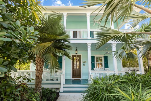 $5,350,000 | 828 Elizabeth Street | Key West