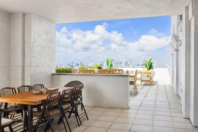 $1,850,000 | 10 Aragon Avenue, Unit 1606 | Central Gables