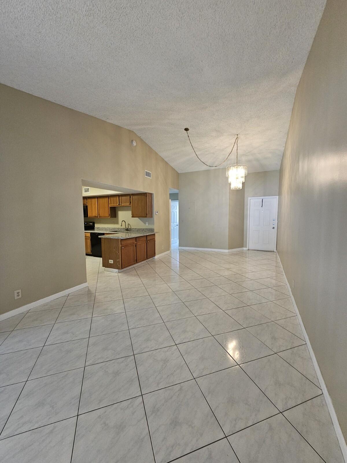 a view of livingroom with furniture