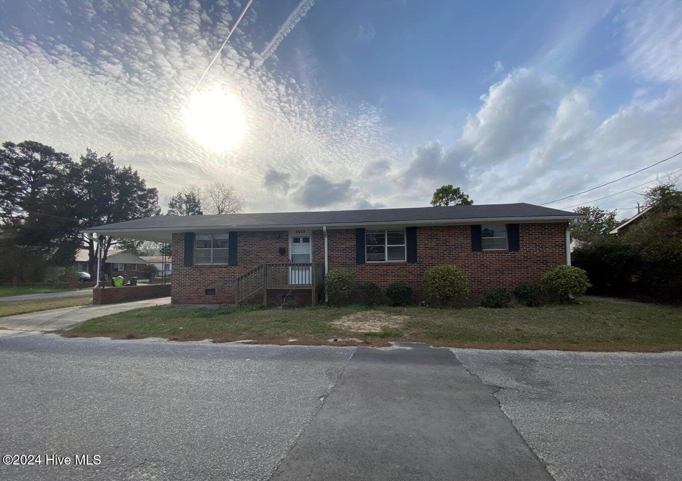 1705 Carver St, New Bern, NC 28560