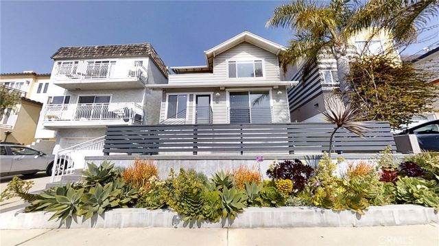 $6,495 | 1204 Monterey Boulevard | Hermosa Beach Sand