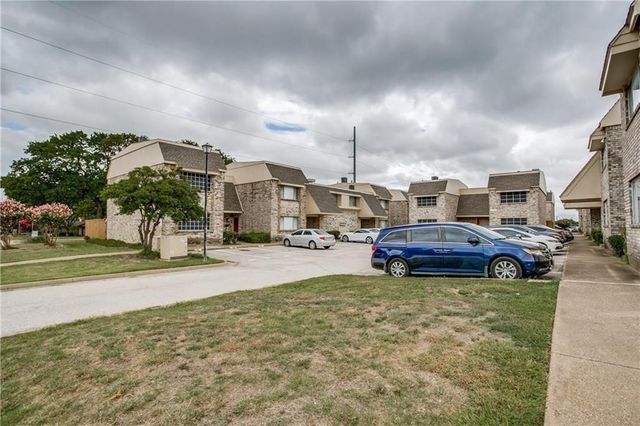 $1,895 | 119 Trellis Place | Berkner Park