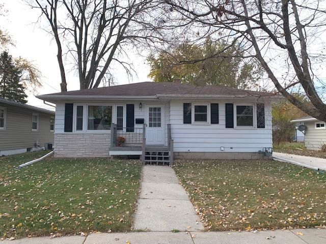 $199,900 | 30 North Royal Avenue | Fond du Lac