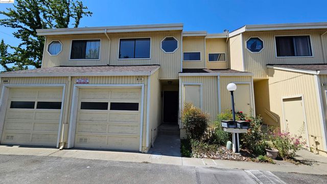 $579,000 | 810 Voyager Way | Mission-Foothill