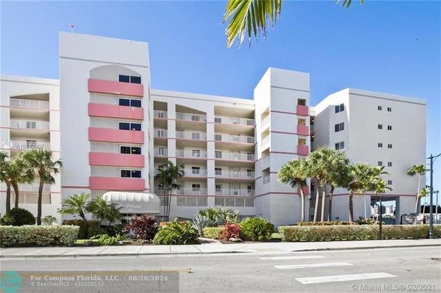 $720,000 | 18260 North Bay Road, Unit 304 | Sunny Isles Beach