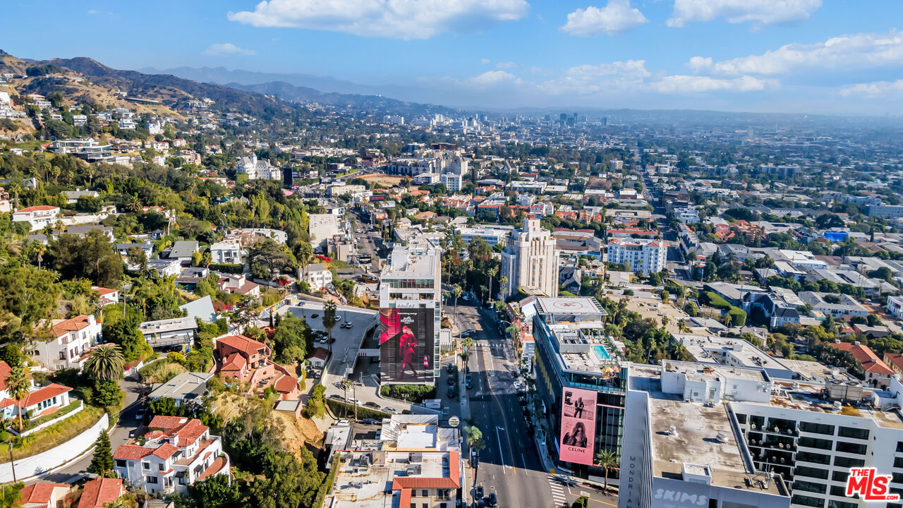 West Hollywood LA Neighborhood Guide - Compass