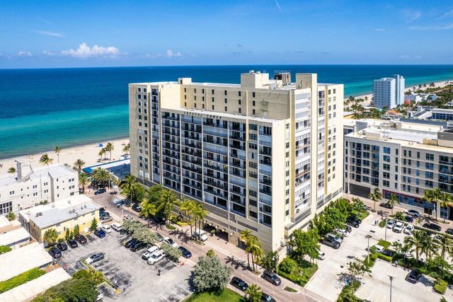 $499,900 | 322 Buchanan Street, Unit 1207 | South Central Beach