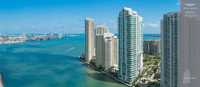 $4,995,000 | 300 Biscayne Blvd Way, Unit 2702 | Downtown Miami