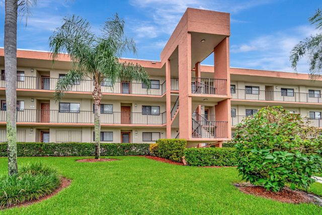 $295,000 | 5598 Witney Drive, Unit 109 | Kings Point