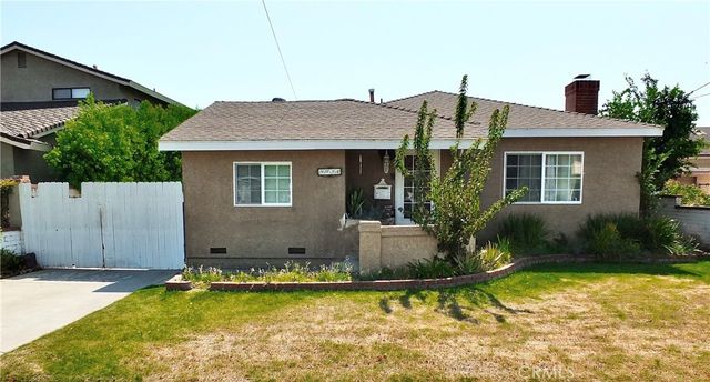 $700,000 | 9934 Park Street | Central Bellflower