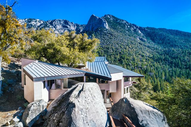 $1,949,000 | 55290 Forest Haven Drive | Idyllwild-Pine Cove