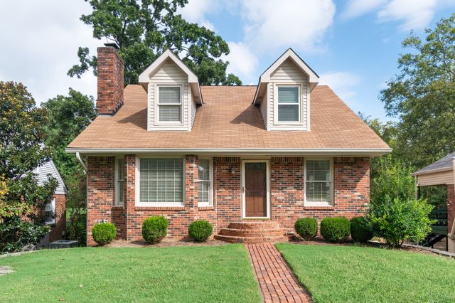 $3,995 | 1406 Grandview Drive | Green Hills