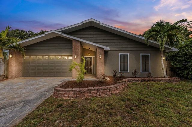 $609,900 | 289 Whisper Lake Road | Palm Harbor