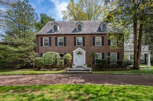 $2,495,000 | 153 Morris Lane South | Dorchester Hills