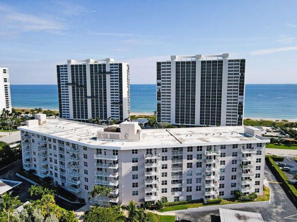 $2,350 | 2851 South Ocean Boulevard, Unit 4D | Deerfield Beach Island