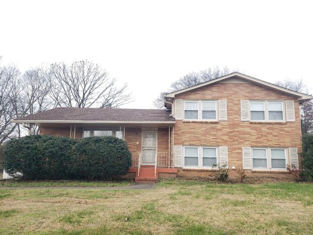 $2,399 | 3809 Woodward Drive | Haynes Manor